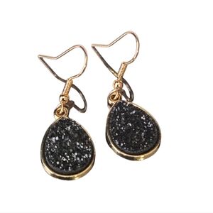 Black Quartz Teardrop with Gold Tone Bezel Earrings ~ NWOT